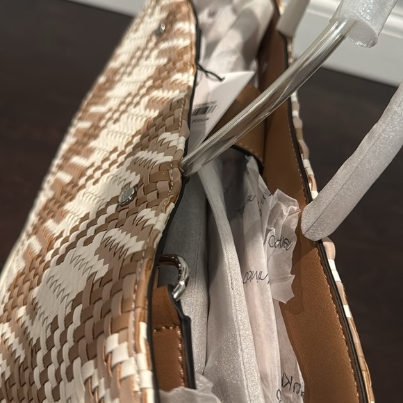 Calvin Klein Brown and White Woven Tote Bag NWT - Picture 4 of 16